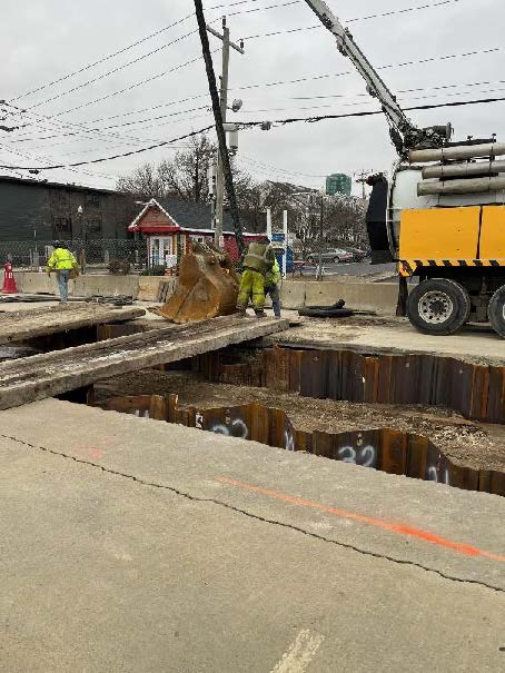 vacuum truck pumping out relief well